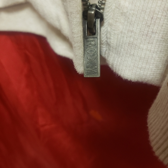 VINTAGE ROXY- WARM ZIP UP JACKET W/ FAUX FUR HOOD/LG/ NWOT - Picture 7 of 16